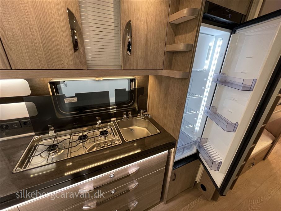 Hobby Prestige 720 UKFe